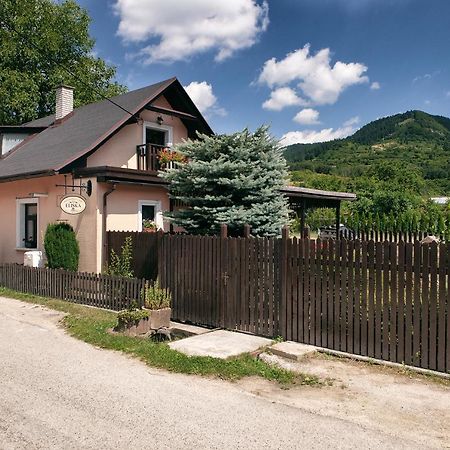 Prazdninovy Dom Eliska*** Villa Rajecka Lesna Exteriör bild