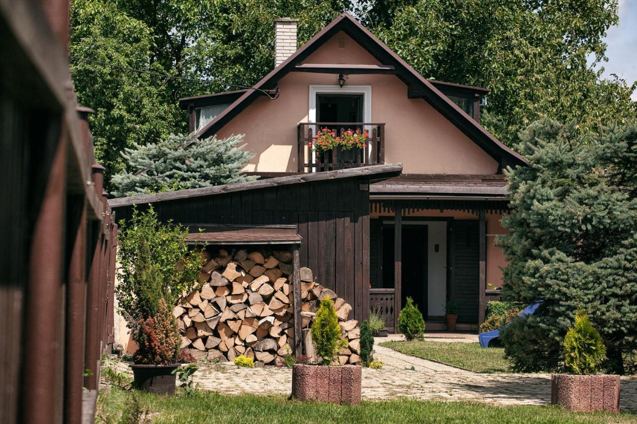 Prazdninovy Dom Eliska*** Villa Rajecka Lesna Exteriör bild
