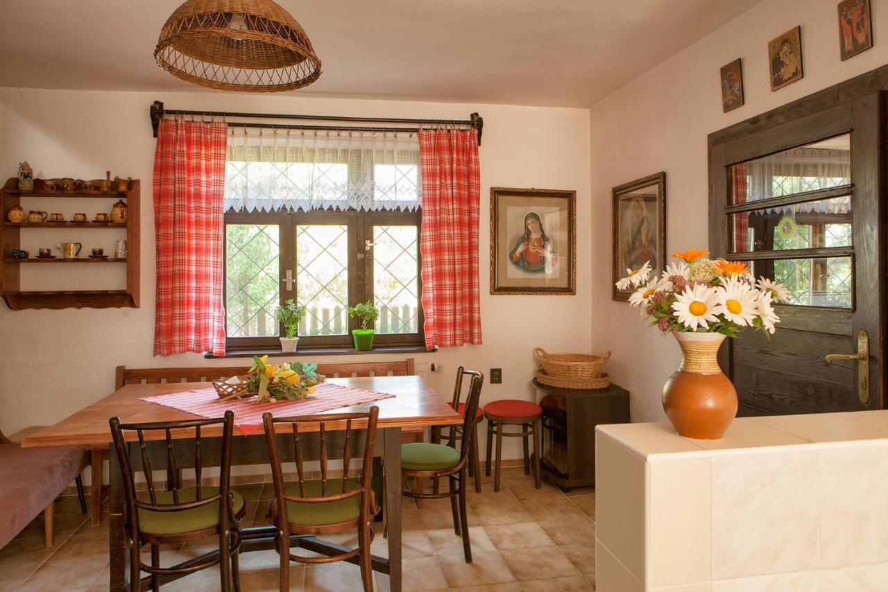 Prazdninovy Dom Eliska*** Villa Rajecka Lesna Exteriör bild